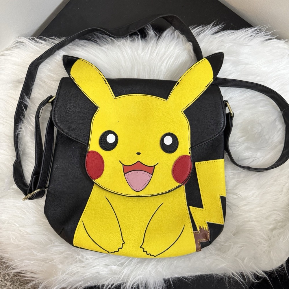 Pikachu Loungefly Handbag Yellow and black Pokémon cross body bag Purse Pokemon